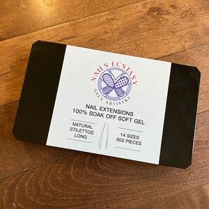 Bundle 4/$20-  Nails Ecstacy Gelx Artistry Nail Extensions - 602 Pieces - NEW